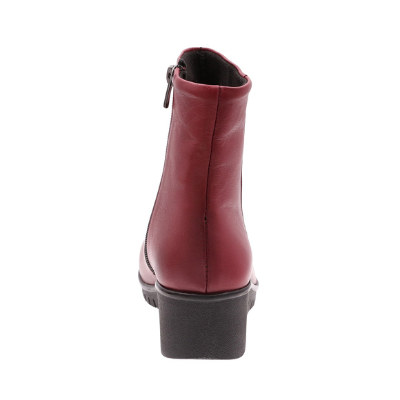 Buty damskie botki skórzane na suwak