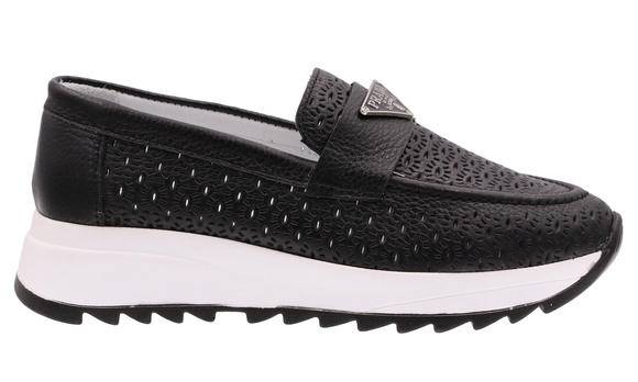 Obuwie damskie skórzane ażurowe mokasyny