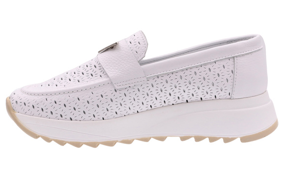 Obuwie damskie skórzane ażurowe mokasyny