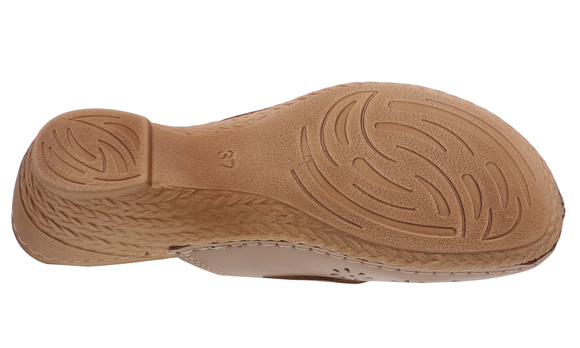 Klapki damskie pełne ażurowe