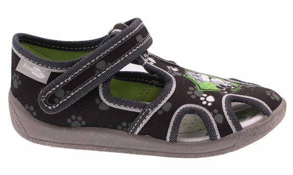 Kapcie dziecięce obuwie tekstylne na rzep