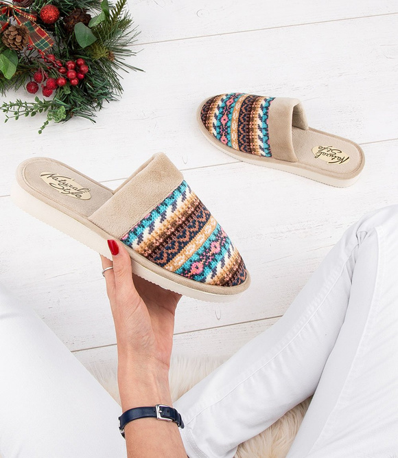 Kapcie damskie obuwie domowe wzór norweski